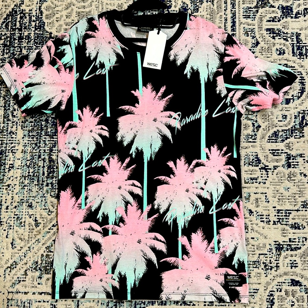 Graphic T-shirt, in excellent condition
